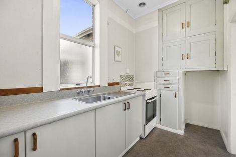 Photo of property in 35a Macandrew Road, South Dunedin, Dunedin, 9012