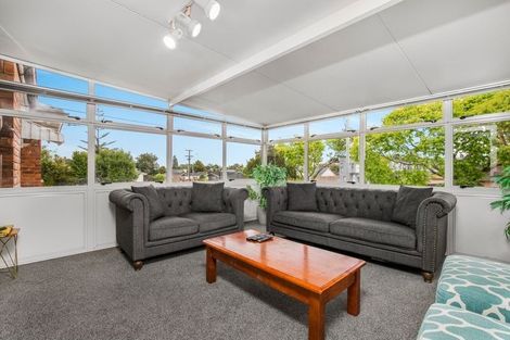 Photo of property in 1/22 South Street, Papakura, 2110