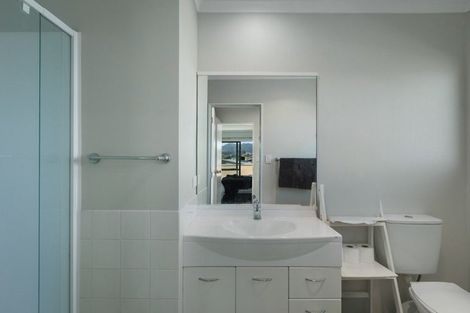 Photo of property in 6a Surfers Avenue, Waihi Beach, 3611