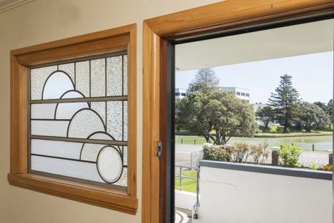 Photo of property in 75 Esplanade, Kaiti, Gisborne, 4010