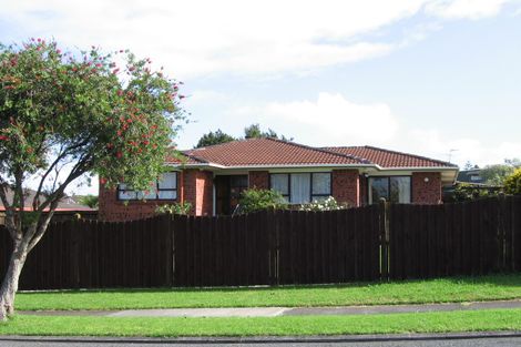 Photo of property in 49 Luton Avenue, Sunnyhills, Auckland, 2010