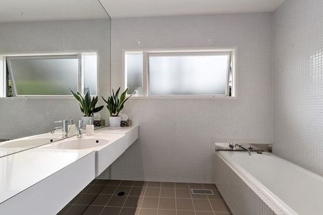 Photo of property in 19c Killarney Street, Takapuna, Auckland, 0622