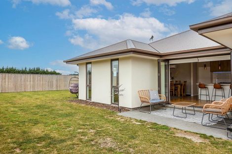 Photo of property in 13 Merino Crescent, Amberley, 7410