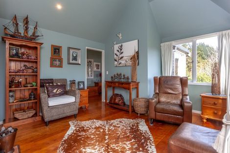 Photo of property in 47 Rewa Rewa Valley, Tairua, 3508