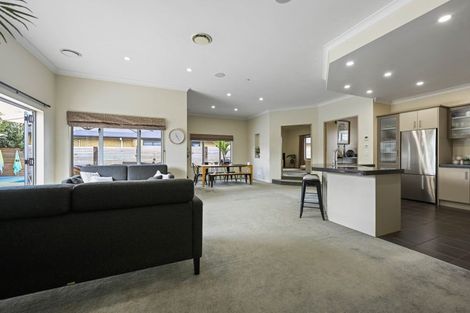 Photo of property in 94 Rototuna Road, Rototuna, Hamilton, 3210