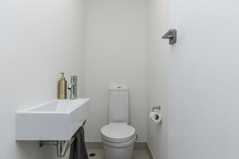 Photo of property in Bellagio Apartments, 10e/39 Taranaki Street, Te Aro, Wellington, 6011