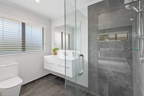 Photo of property in 11 Leader Street, Marshland, Christchurch, 8083