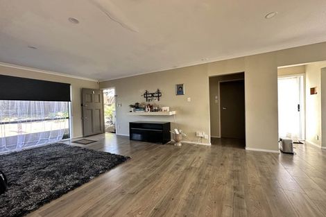 Photo of property in 161 Don Buck Road, Massey, Auckland, 0614