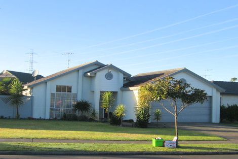 Photo of property in 194 Burswood Drive, Burswood, Auckland, 2013