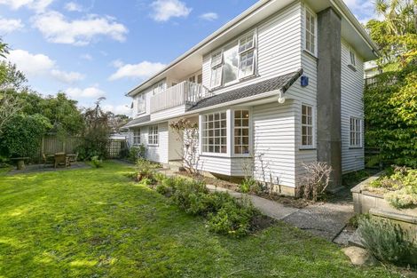Photo of property in 47 Warwick Street, Wilton, Wellington, 6012