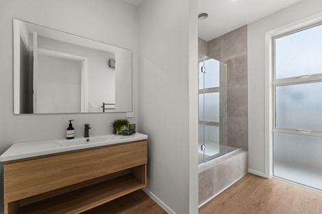 Photo of property in 105a King Street, Taradale, Napier, 4112