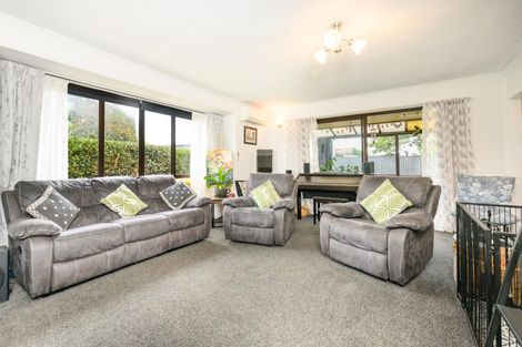 Photo of property in 83 Shamrock Street, Takaro, Palmerston North, 4412