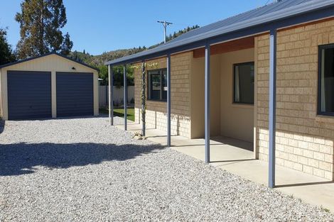 Photo of property in 49 Hopkins Street, Luggate, Cromwell, 9383