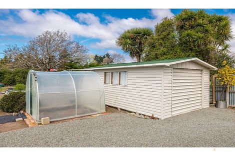 Photo of property in 15 Edward Street, Waimate, 7924