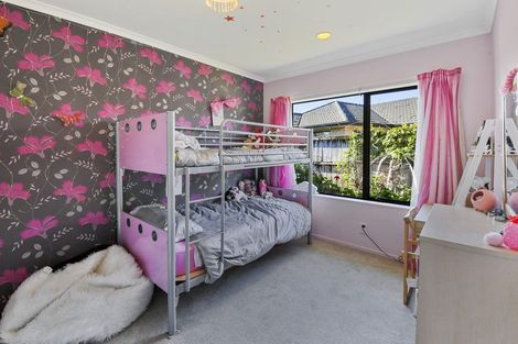 Photo of property in 6 Croftview Road, Wattle Downs, Auckland, 2103