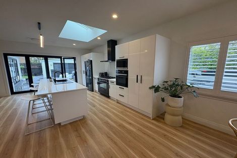 Photo of property in 161 Weston Road, St Albans, Christchurch, 8052