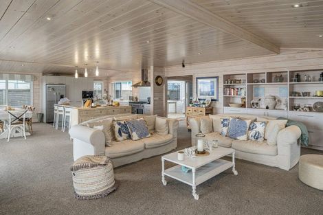 Photo of property in 135 Captain Cook Road, Cooks Beach, Whitianga, 3591