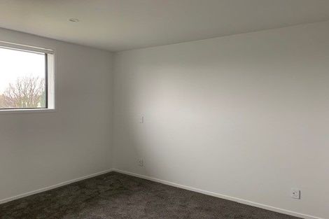 Photo of property in 2/183 Cambridge Terrace, Fairfield, Lower Hutt, 5011