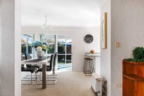 Photo of property in 215 Gloucester Road, Mount Maunganui, 3116