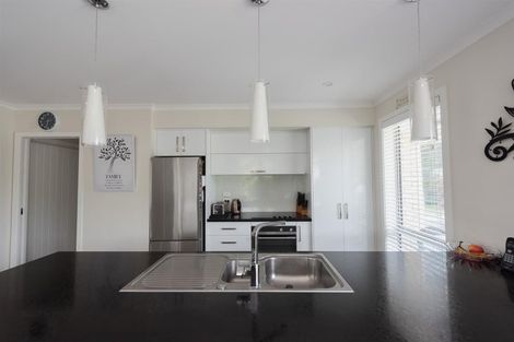 Photo of property in 19 Eric Batchelor Place, Waimate, 7924