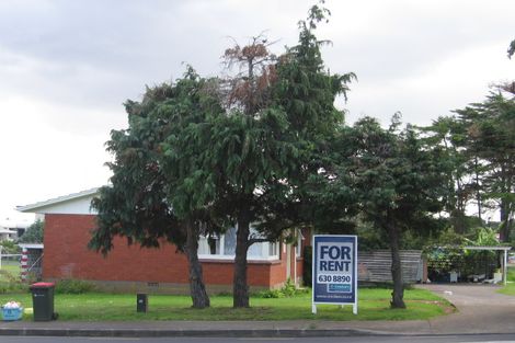 Photo of property in 3-5 Carbine Road, Mount Wellington, Auckland, 1060