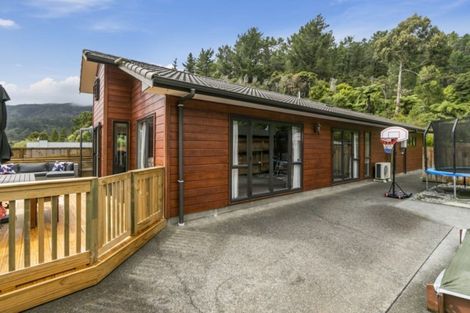 Photo of property in 79a Raukawa Street, Stokes Valley, Lower Hutt, 5019