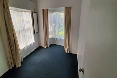 Photo of property in 8 School Road, Morningside, Auckland, 1021