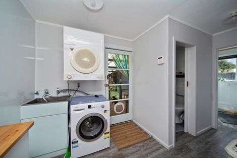 Photo of property in 58 Terou Street, Manaia, 4612