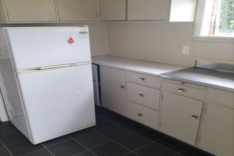 Photo of property in 2/84 Linton Street, West End, Palmerston North, 4410