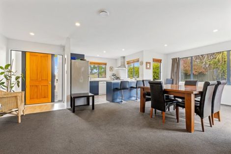 Photo of property in 137 Mcfaddens Road, St Albans, Christchurch, 8052
