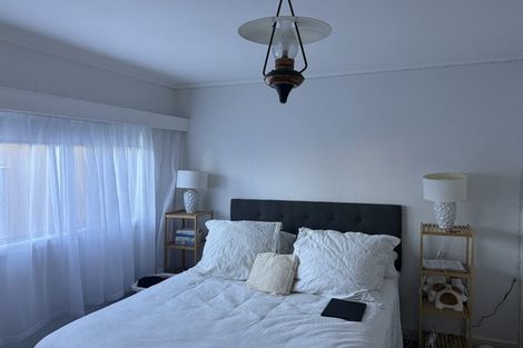 Photo of property in 23a Waiwera Place, Waiwera, Orewa, 0994