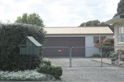 Photo of property in 76 Main North Road, Woodend, 7610