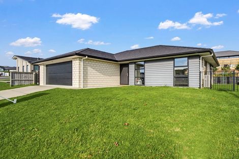 Photo of property in 14 Urumaraki Avenue, Helensville, 0800