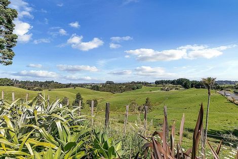 Photo of property in 278 Upper Orewa Road, Wainui, Silverdale, 0992