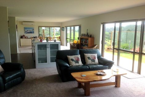 Photo of property in 5 Waterview Place, Haruru, 0204