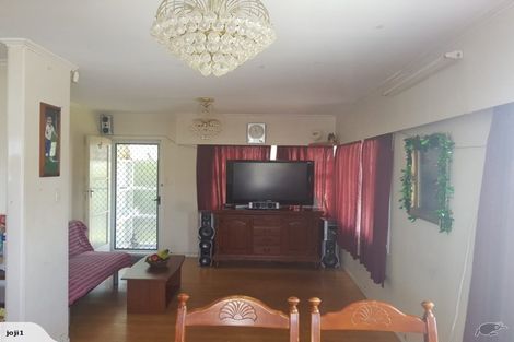 Photo of property in 1/4 Roseburn Place, Pakuranga, Auckland, 2010