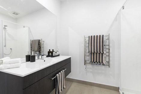 Photo of property in 36 Palm Grove, Berhampore, Wellington, 6023