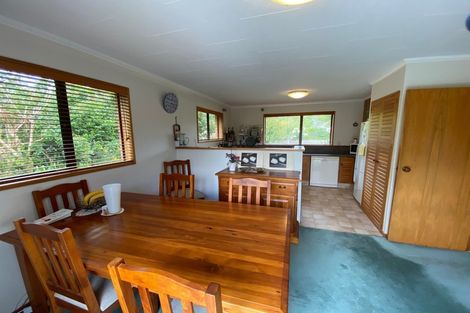 Photo of property in 10 Windsor Avenue, Waikanae, 5036
