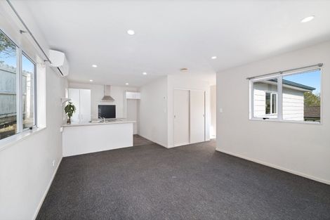 Photo of property in 13 Gala Place, Henderson, Auckland, 0612