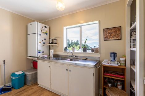 Photo of property in 143 Adelaide Road, Dannevirke, 4930