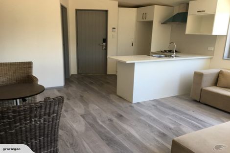 Photo of property in 13b Hebron Road, Waiake, Auckland, 0630