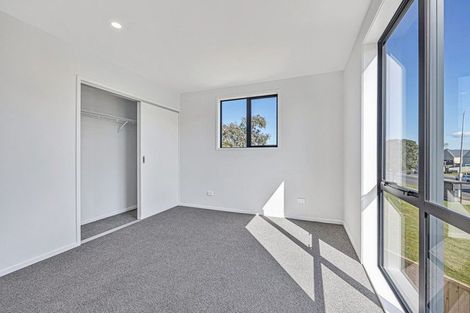 Photo of property in 11a Kelburn Lane, Mangere, Auckland, 2022