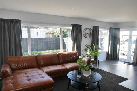 Photo of property in 10 Kellys Road, Mairehau, Christchurch, 8052
