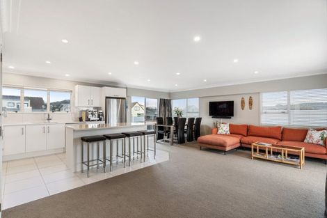 Photo of property in 107 Rangi Avenue, Whangamata, 3620