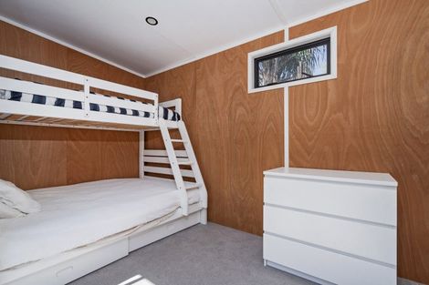 Photo of property in 121 Winslow Place, Matarangi, Whitianga, 3592