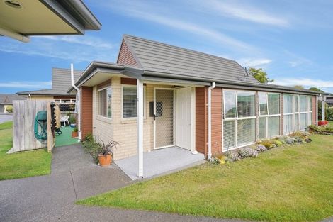Photo of property in Rivertown Villas, 150 Williams Street, Kaiapoi, 7630