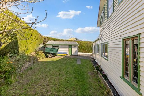 Photo of property in 124 Marine Drive, Diamond Harbour, Lyttelton, 8971