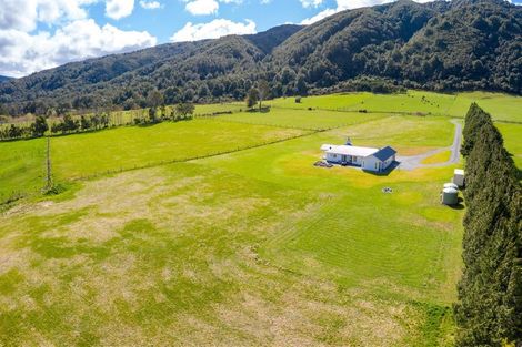 Photo of property in 319 Marchant Road, Kaitoke, Upper Hutt, 5018
