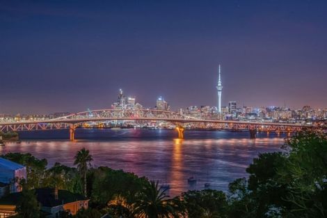 Photo of property in 24 Bridge View Road, Birkenhead, Auckland, 0626