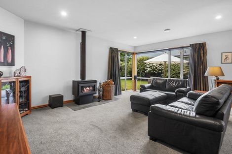 Photo of property in 21 Goodwood Close, Rangiora, 7400
